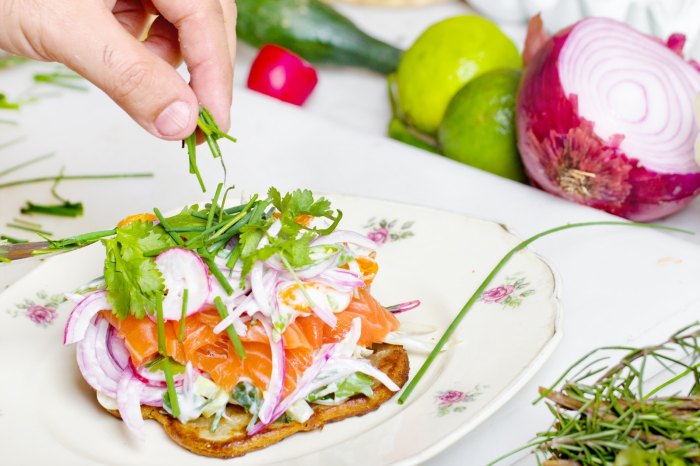 Schweden nordic spezialitäten abendessen spezialitaeten svezia trinken weight losing igloo notte caccia prelibatezze